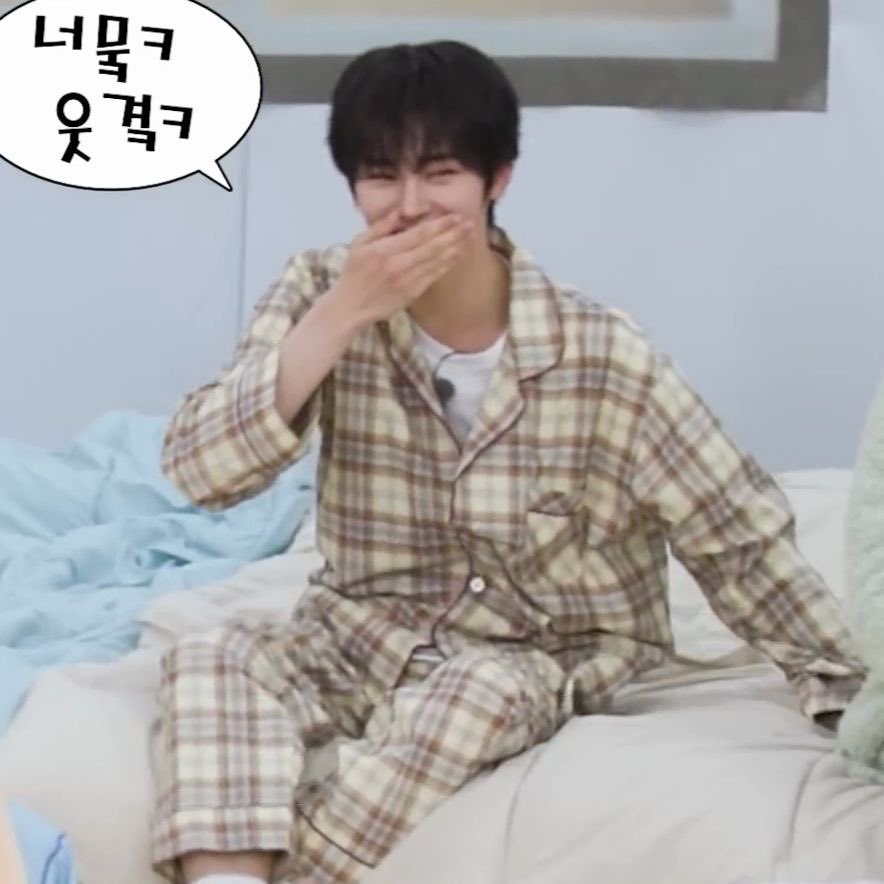 수줍은 예쁜 아기 안신 tweet media