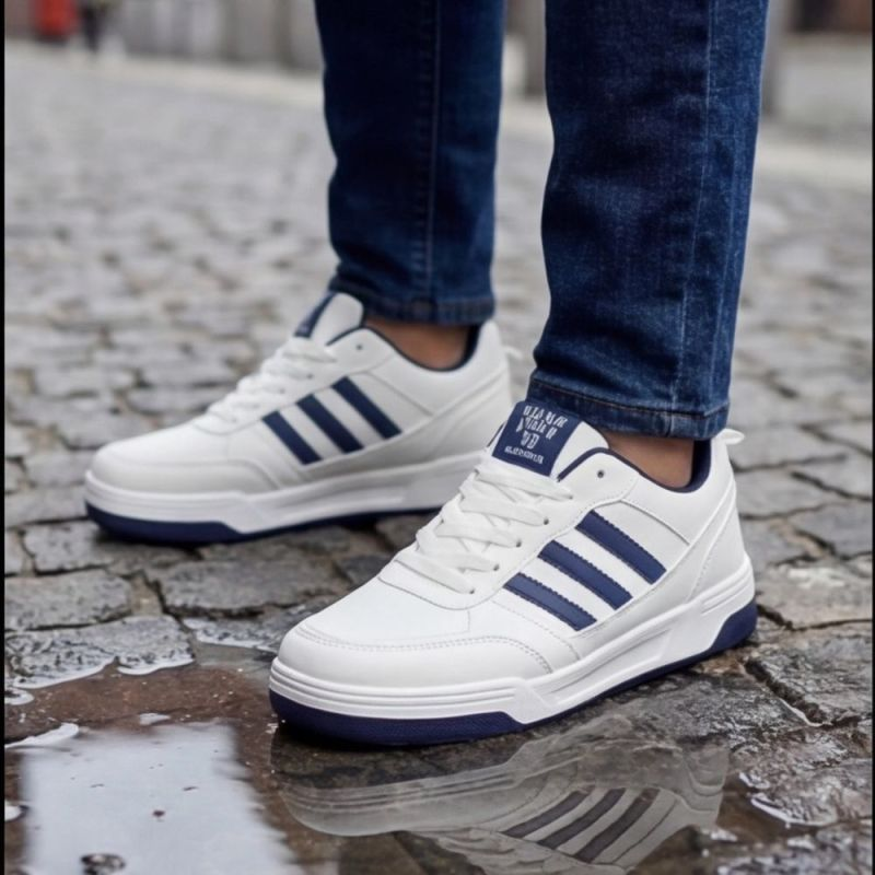 Dorcol56's tweet photo. Ponavljam pitanje i ilustrujem.

"Šta se dešava ako nemaš Adidas patike?

Jesi li izopšten, ili tako nešto? https://t.co/5P7UQFVs54