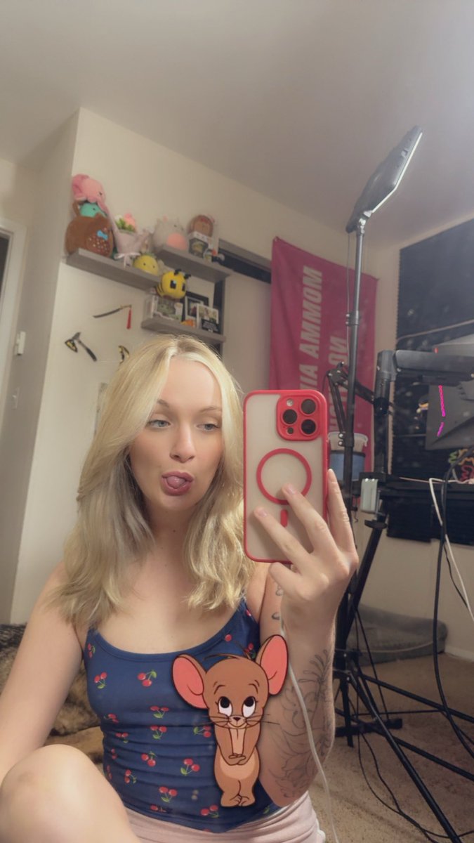 Miss_Midnight03's tweet photo. you’re favorite COD barbie is BACKKKK💗🌸
link 🔗 : https://t.co/fImsqogaYx https://t.co/zbXjzcnNM3