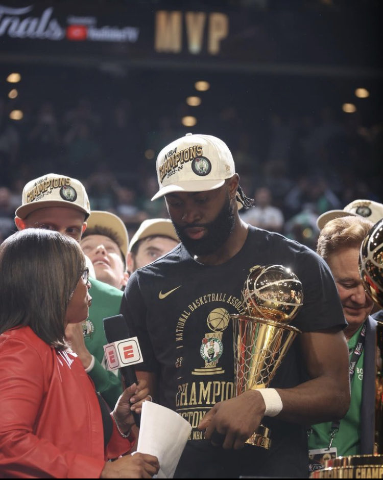 ʀɪʟᴇʏ ☘️ tweet media
