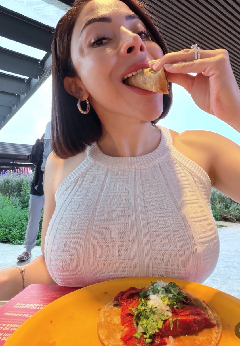 Jocessita 🍒 tweet media