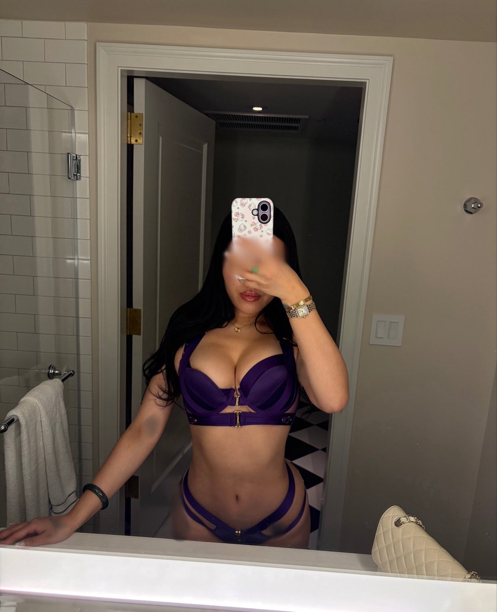 Ellie Chen 💘 tweet media