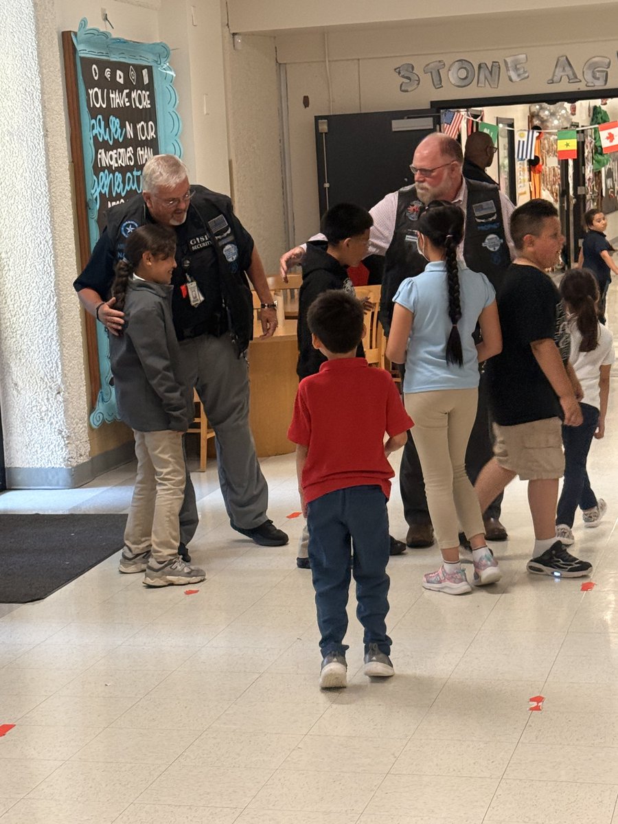 Freeman_Hawks's tweet photo. So thankful for Officer Sommers and his incredible generosity in donating 32 bikes to 32 very deserving students who crushed their goals! Today was more than bikes — it was a reminder to our students that hard work, perseverance, and dedication matter. The smiles said it all 💙 https://t.co/Du0XkTe1kf