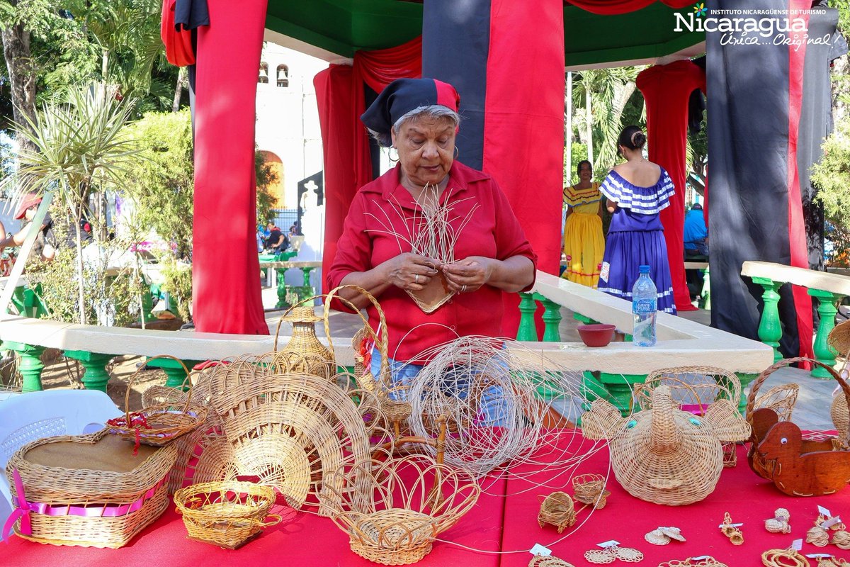 A DIARIO tweet media