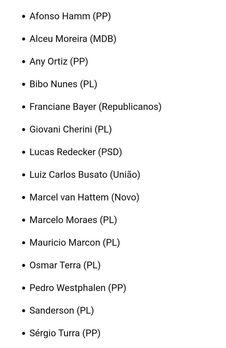 twittenir's tweet photo. Lista dos 15 deputados federais gaúchos que votaram para que você continue trabalhando de segunda a sábado enquanto eles trabalham de terça a quinta. Nos próximos dias eles aparecerão em sua casa atrás de voto. Mostre pra eles  que votará em outubro para acabar com suas regalias. https://t.co/0bMnQjt48S
