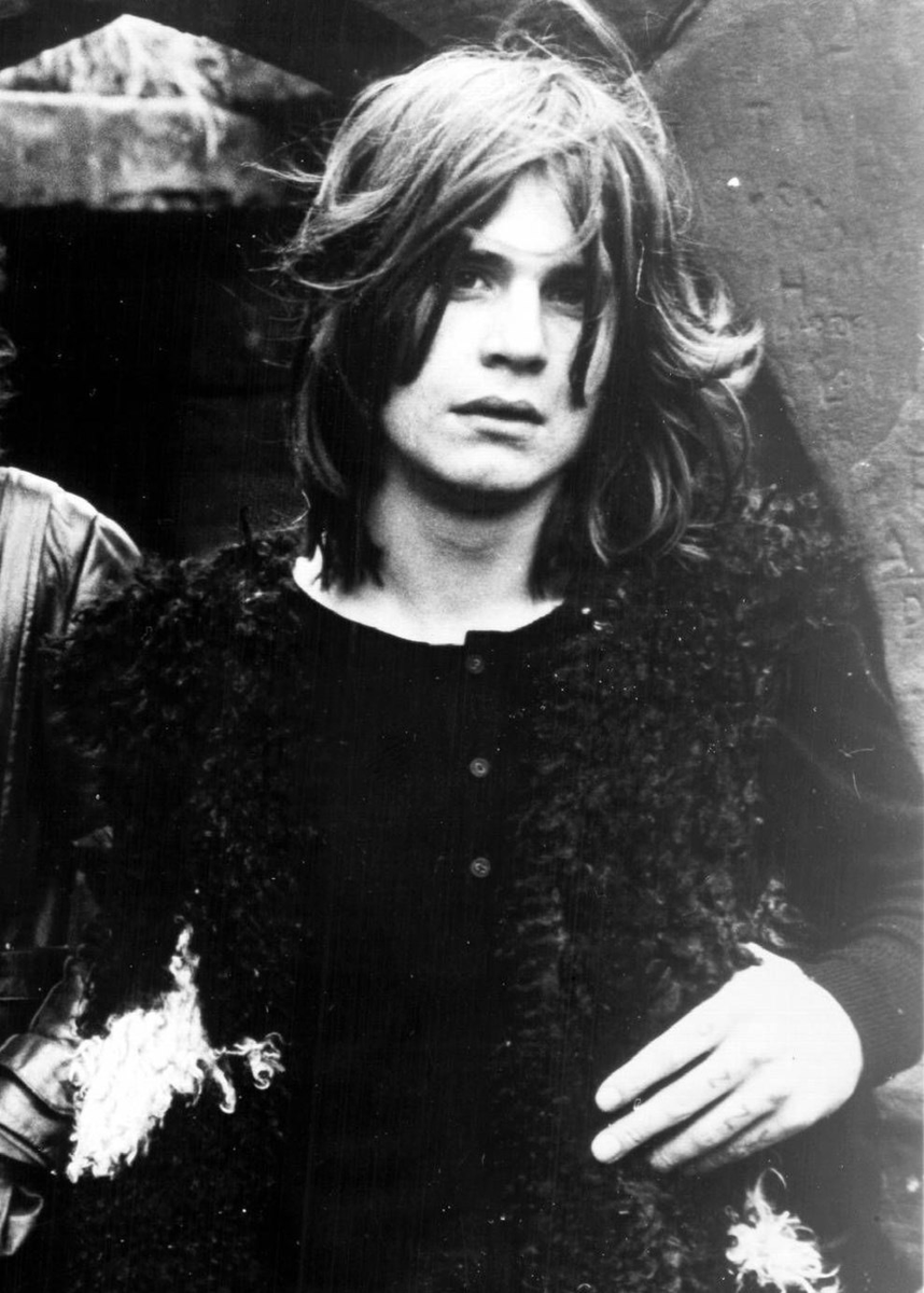 maxnc's tweet photo. easy to forget that Ozzy was genuinely glamorous https://t.co/04fAPhJpcK