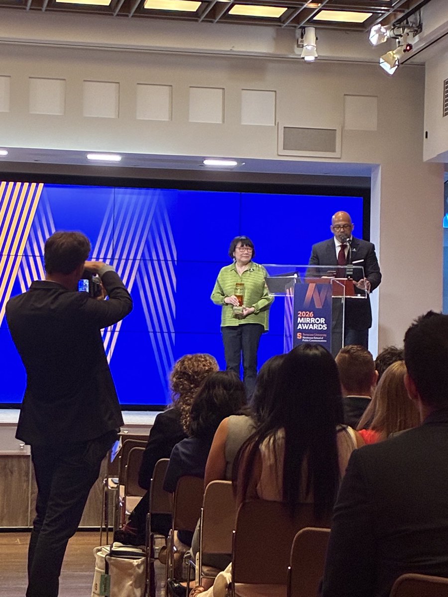 dbenk's tweet photo. Lorraine Branham award to @maynardinst, whose values reflect “our multicultural and complex society,” Evelyn Hsu, co-exec director. “Corrosive attempts to divide us will be met with the stories” of the people in our communities. Martin Reynolds, co-exec director #MirrorAwards https://t.co/18dgW5Ytkh