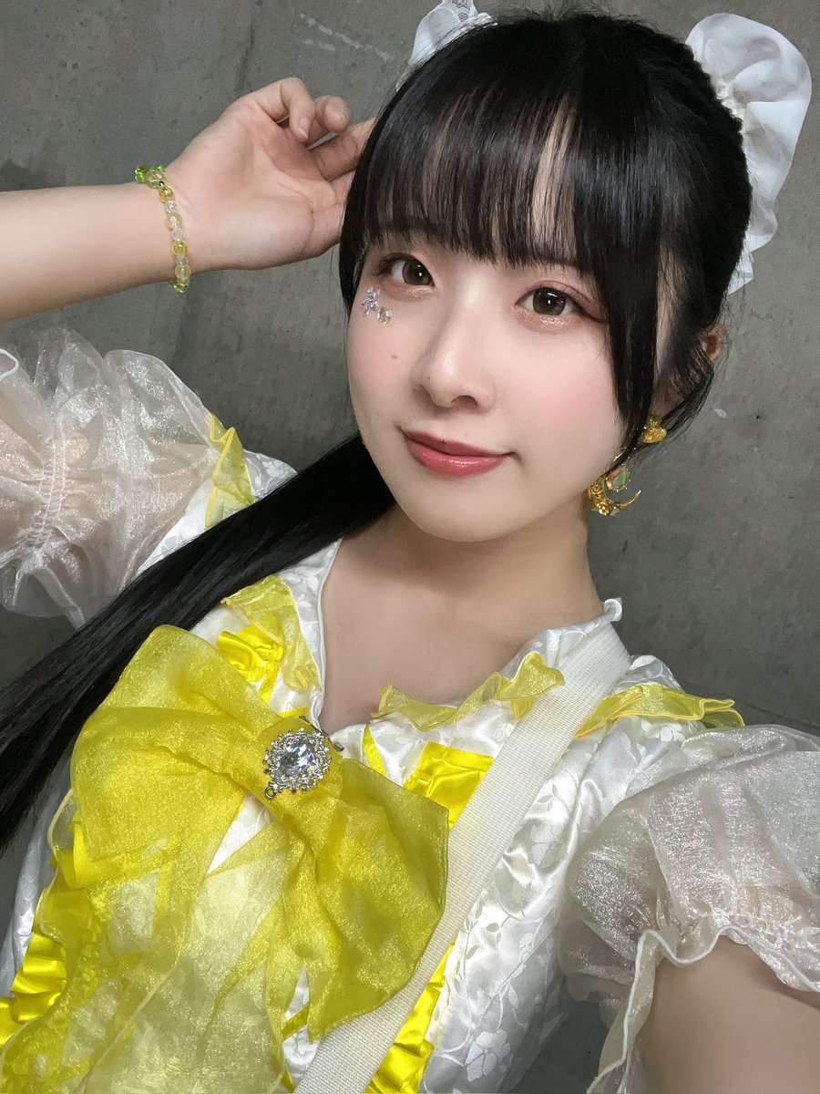 荒木那佑【dela】稲沢の女 tweet media