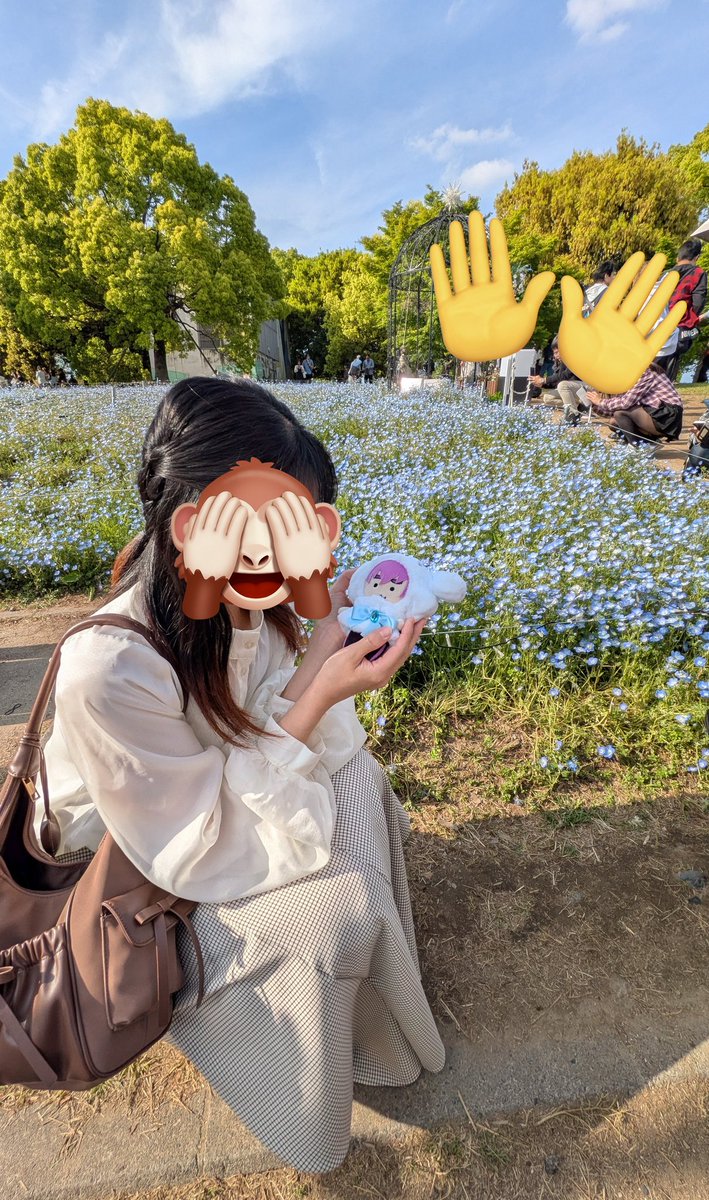 anna_bintromin's tweet photo. おはようございます🌞
そしてお久しぶりです💭
気づけば半年近くポストしていませんでした、、🫣はやいもので社会人2年目です。低浮上ですが、変わらずびんとろとびんとろ民さんが大好きなのでお話して下さると嬉しいです🙌💕
最近の推し活たち🩷💜⬇ https://t.co/4AnM27jl5p