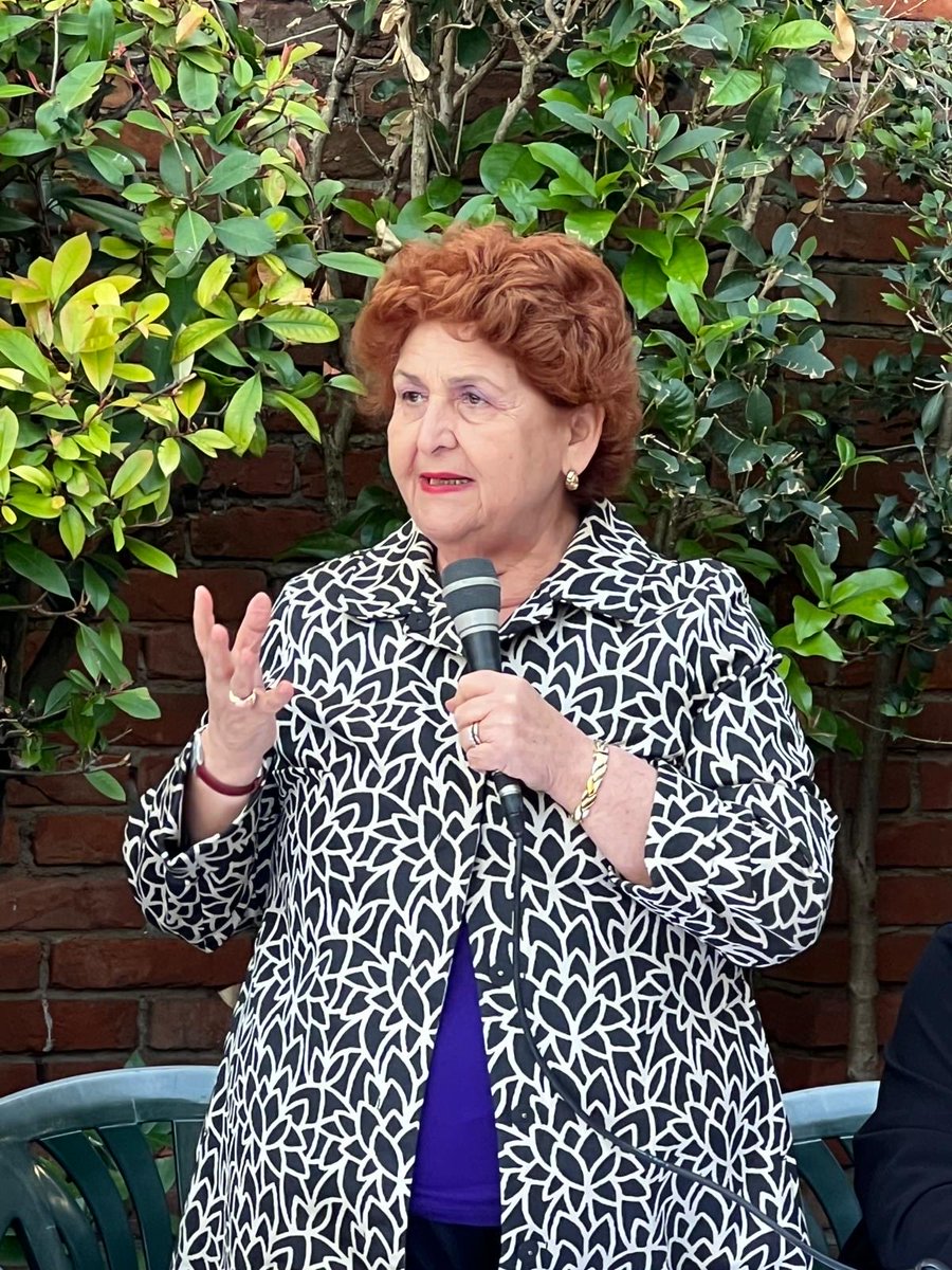 Teresa Bellanova tweet media