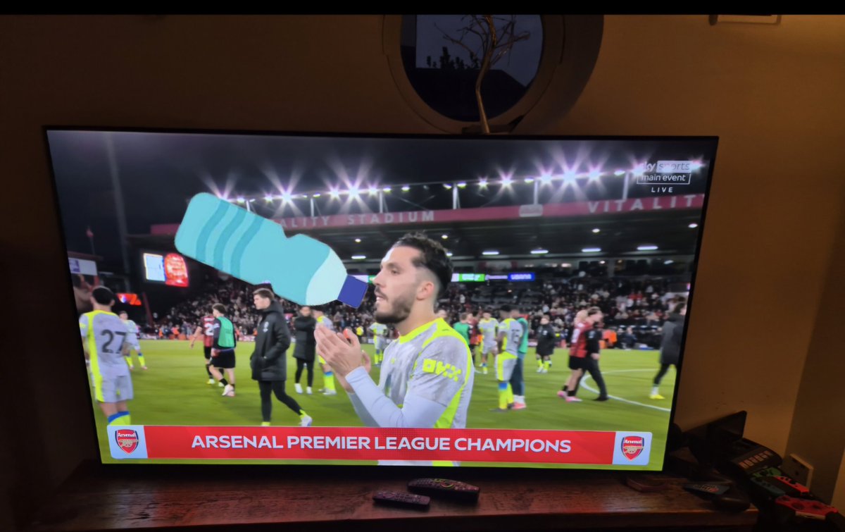 Liam Schofield tweet media