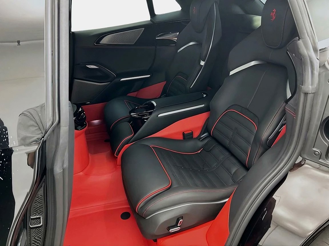 HighlineAutos's tweet photo. FOR SALE- 2023 Ferrari Purosangue, Special Order Nero Purosangue over Nero leather w/ Filo Speciale Rosso contrast stitching &amp; Rosso FX piping, SPEC Design 5 exterior livery, highly optioned Extracampionario spec’d example $549,999 #ferrari
•
CLICK: https://t.co/d2plCnkqXu https://t.co/BggT7YscJ6