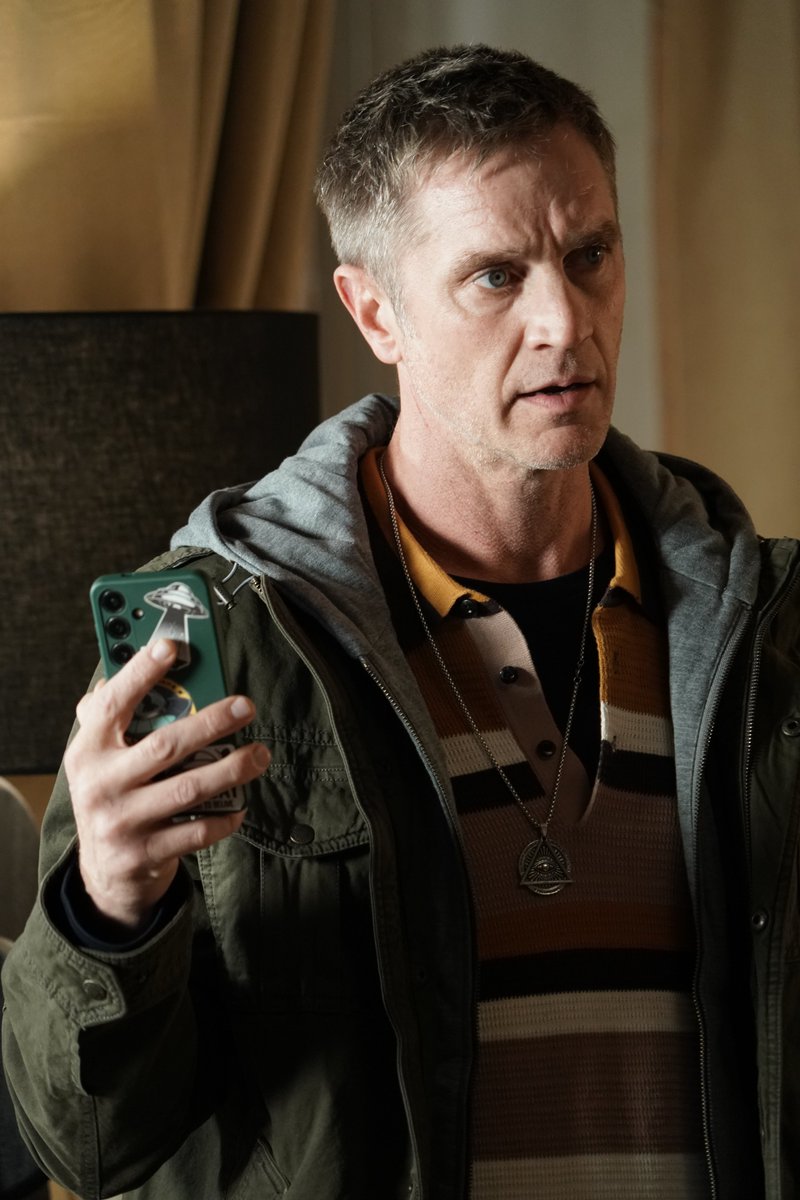 hollywoodsuite's tweet photo. National horror icon Devon Sawa checks into Season 2 of Hell Motel. More details to come, but the season's *final destination* in Canada will be Hollywood Suite! 😱🇨🇦 https://t.co/wgl803L1kl