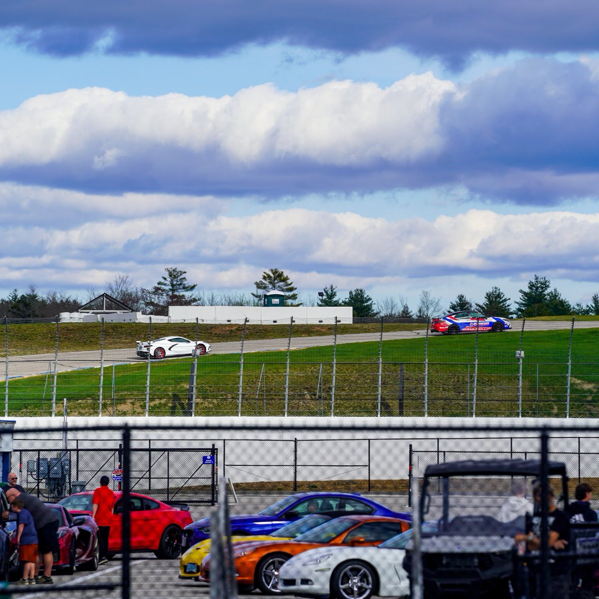 New Hampshire Motor Speedway tweet media