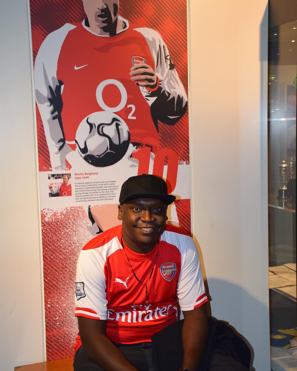 idringp's tweet photo. I don’t know whether I’m going to sleep .. At Mukama thank you so much … 22 years I’ve patiently waited, and today I see my club @Arsenal becoming champions again .. Oh dear lord .. Oh dear lord … Thank you https://t.co/g3NnlZR8fY