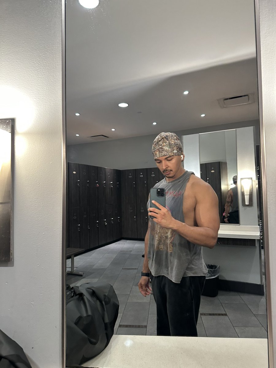 Adventure_papi tweet media