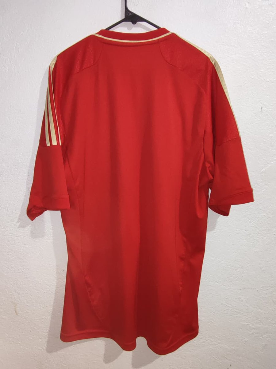 Chacharero de camisetas tweet media