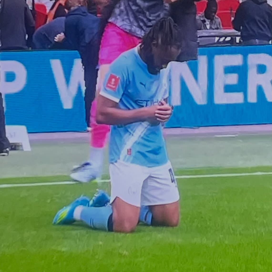 mikeautoplug's tweet photo. FA Cup winner Semenyo!!

Public witness of Jesus Christ is always a sight to behold. https://t.co/yxEjL1HV81