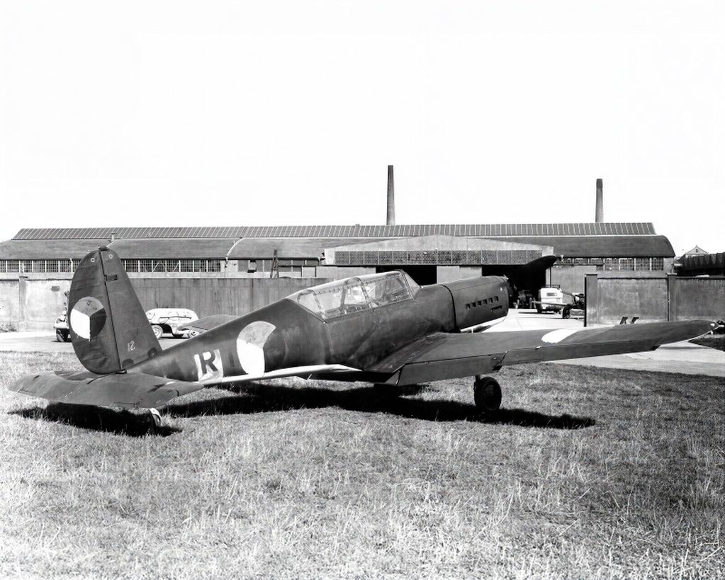 sentandoapua's tweet photo. Aeronave de treinamento da aviação tcheca Arado Ar-96
#aviação #militar #historia #WWII #treinamento #Tchecoslováquia #Ar96 https://t.co/6bGfx2F6JA