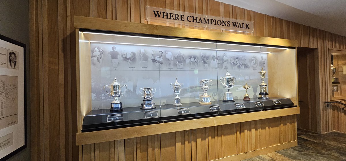 KJ_Branding's tweet photo. Some cool new graphics just got installed yesterday for @hazeltinenational for the 2029 Ryder Cup
It's going to be back in MN before we know it!
We also have a nice timeline montage celebrating their history of Championship golf!
#designcreateinstall #rydercup #hazeltine https://t.co/rEk1JtRG5z