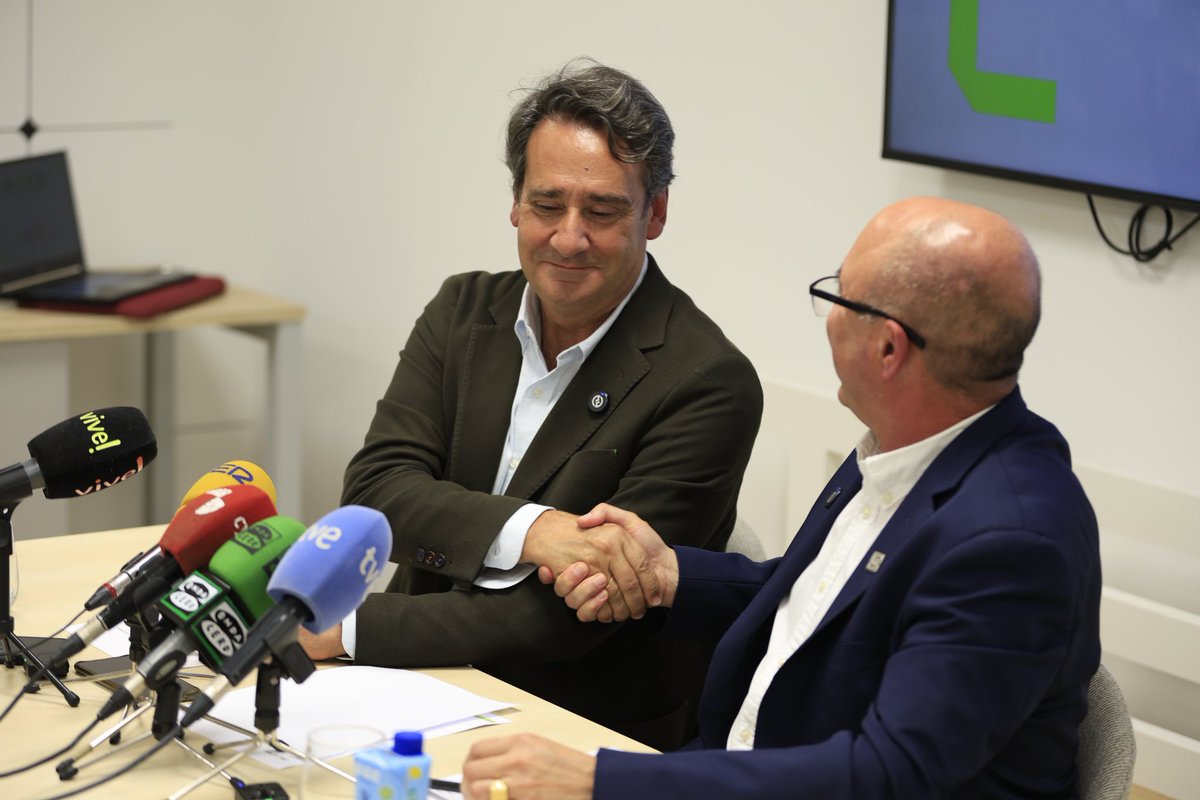 Álex López tweet media