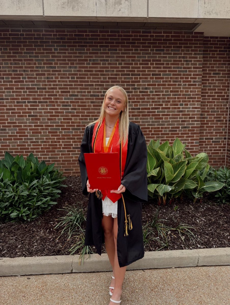 UMSL Women's Soccer tweet media