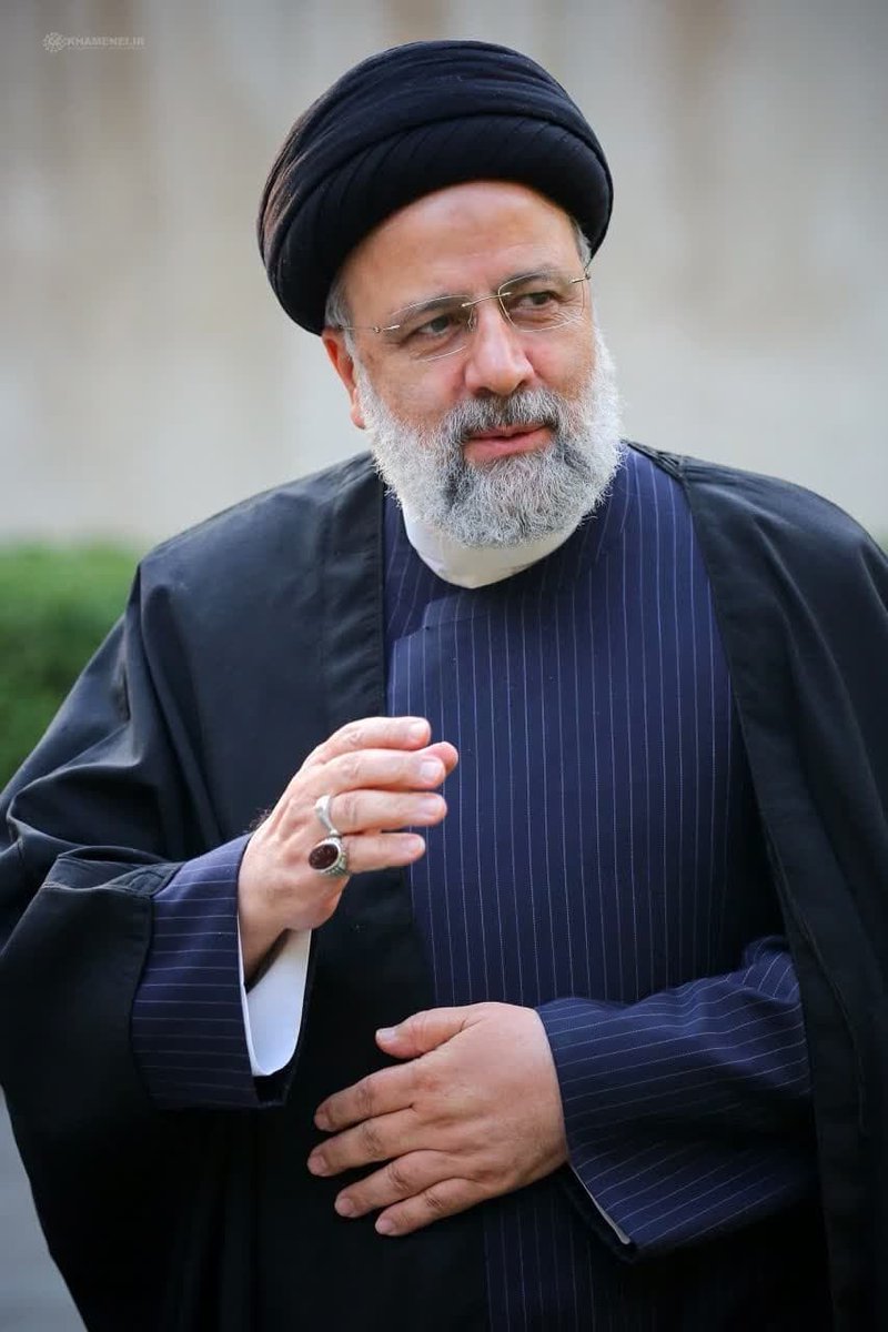 مطهره نصیری tweet media