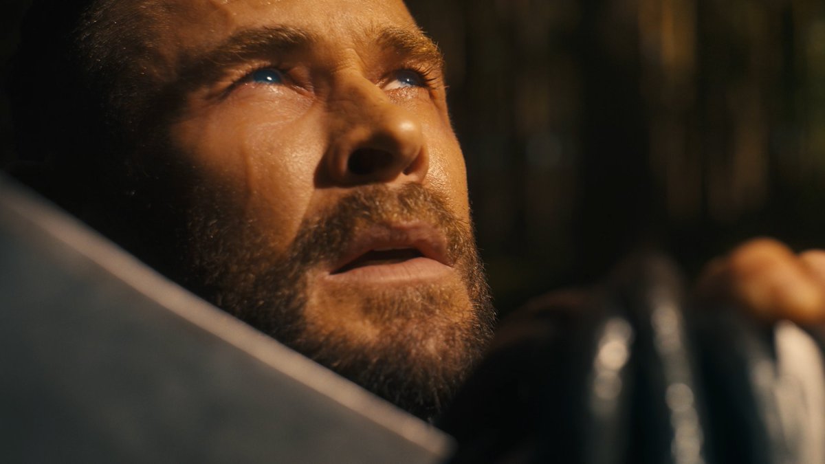 Avengers Updates tweet media