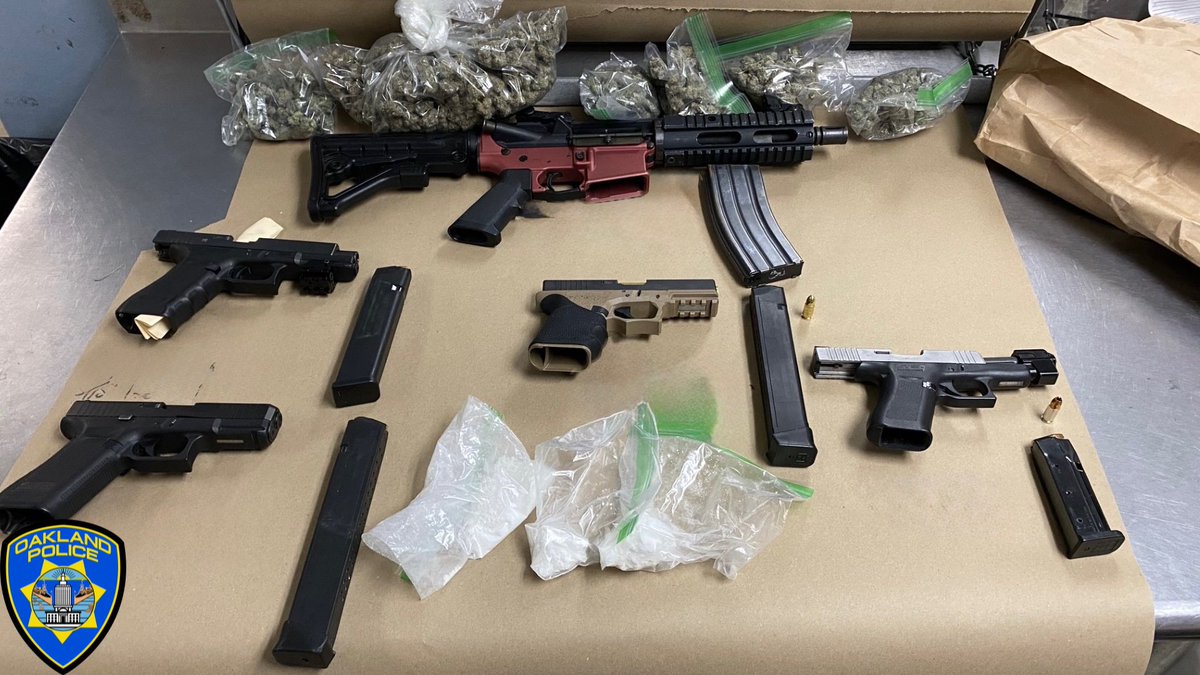 Oakland Police Dept. tweet media