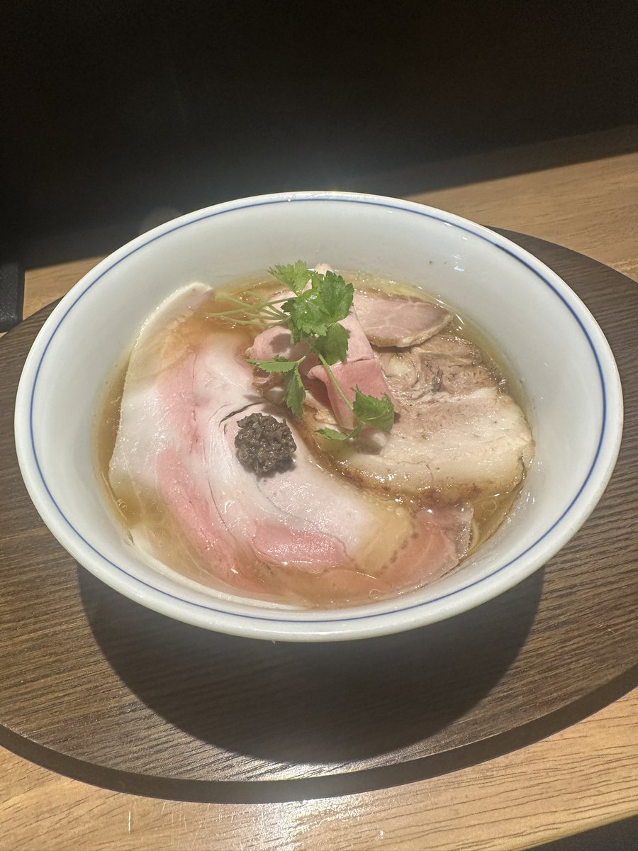 まどりー tweet media