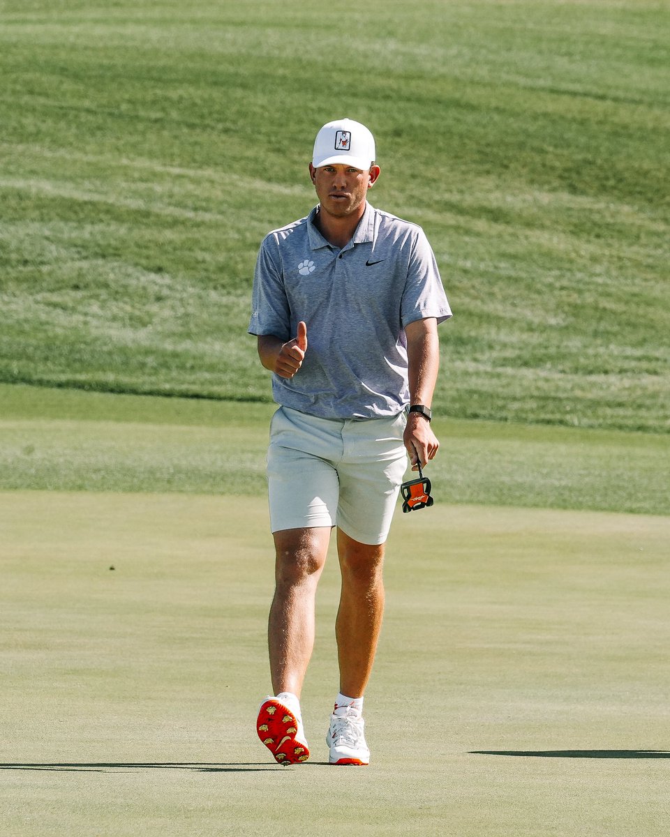 ClemsonMGolf's tweet photo. Tigers got hot in round ✌️ https://t.co/RtomMf8Ujt