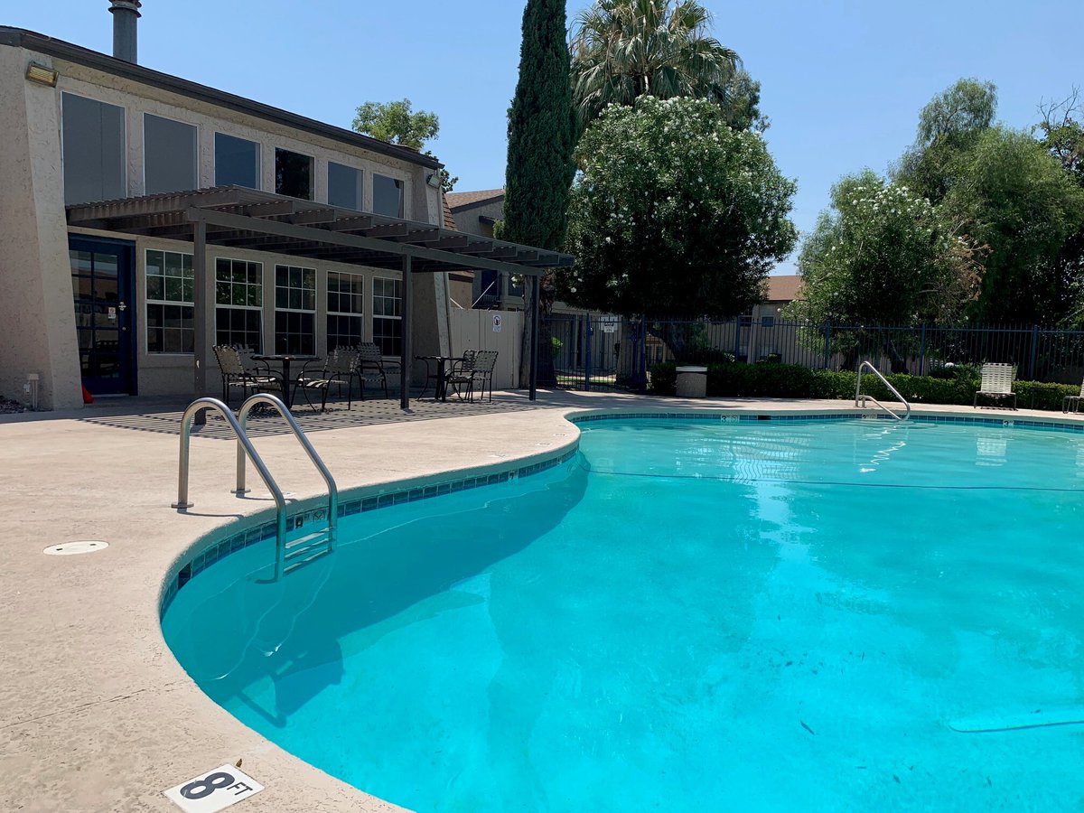 HSLSomerpointe's tweet photo. A fresh start begins at Somerpointe! ✨

Experience spacious apartment living, a welcoming community, relaxing clubhouse spaces, and refreshing pool days. Apply today and elevate your everyday living!

HSL Asset Management, LLC.
[Equal Housing Opportunity] https://t.co/aQCflcVtVZ
