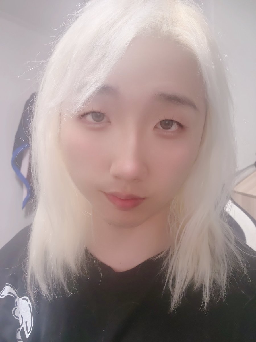 엔나♡ tweet media