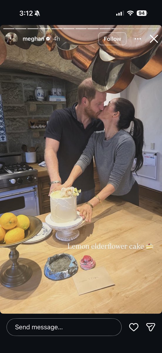 Harry, Meghan’s Spare tweet media