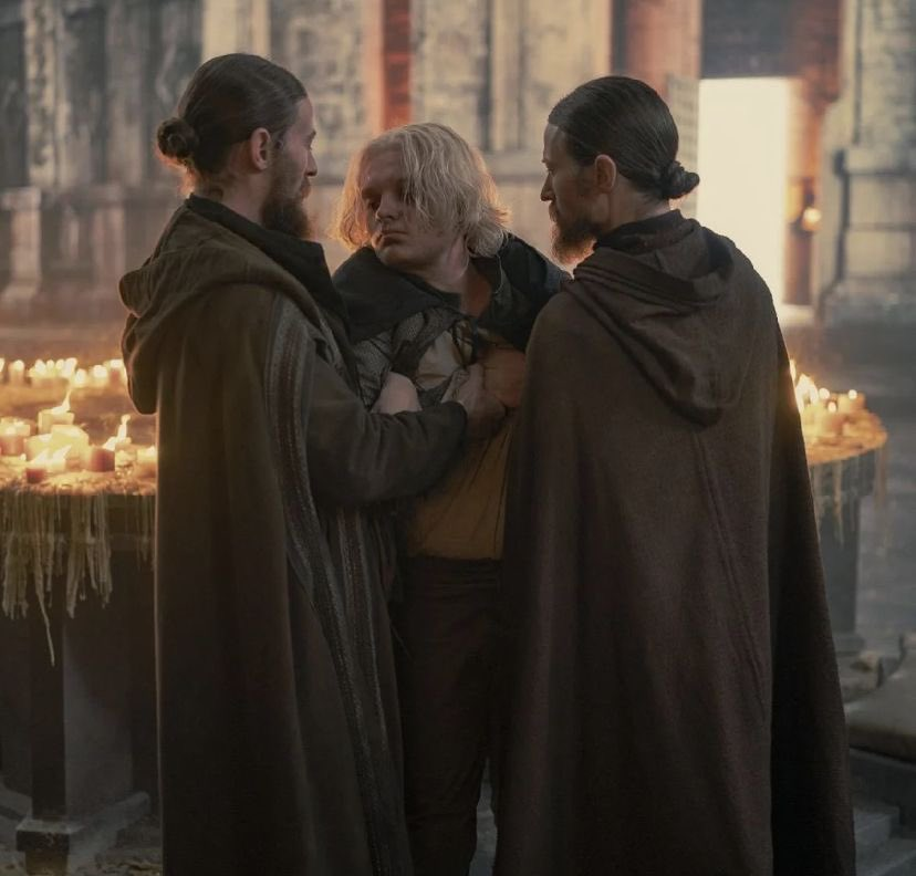 fisherking360's tweet photo. not enough of this whole knights &amp; difficult princess dynamic imo https://t.co/KvzN5bqeaH