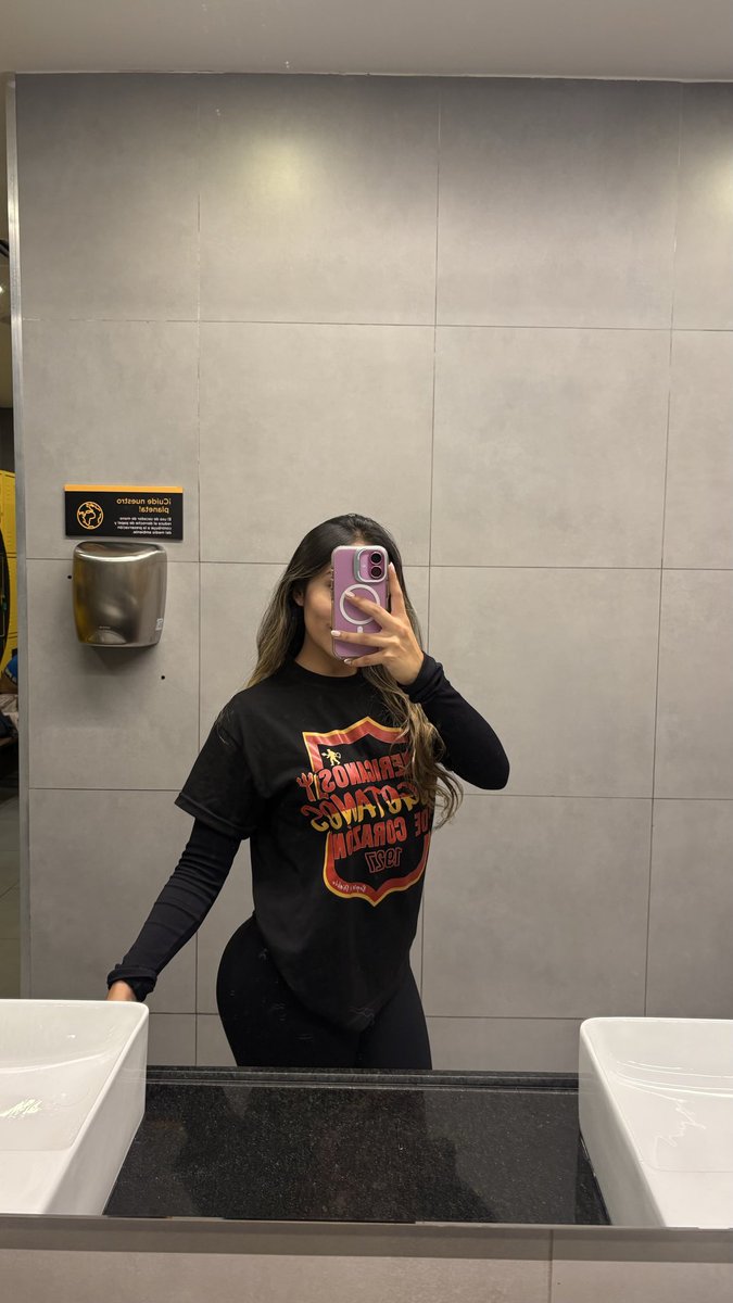 Natalia tweet media