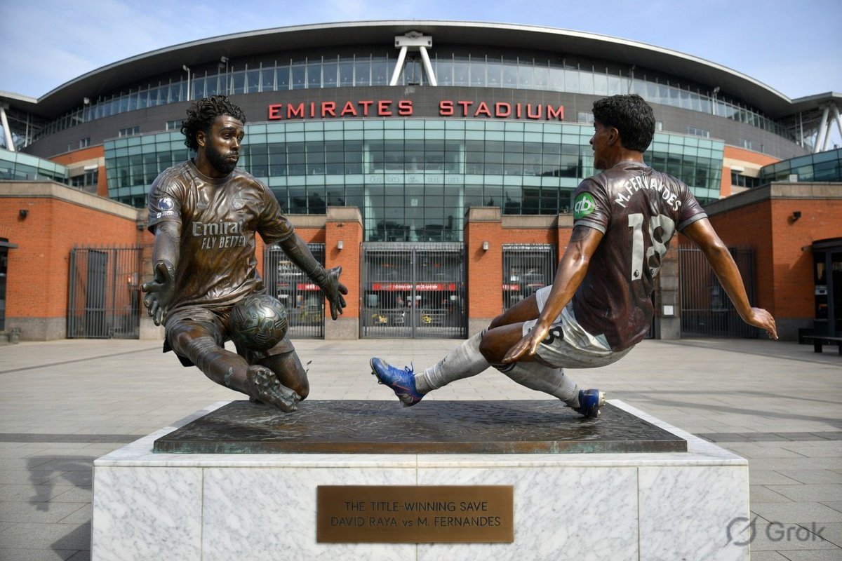 freshprince231_'s tweet photo. @Arsenal @iam_elonel This is the statue I wanna see built outside of the stadium in commemoration of this historic season, b’cus he saved @Arsenal fans the world over of serious heartbreak 

IMO this save won us the title https://t.co/K6TSeOYHtj