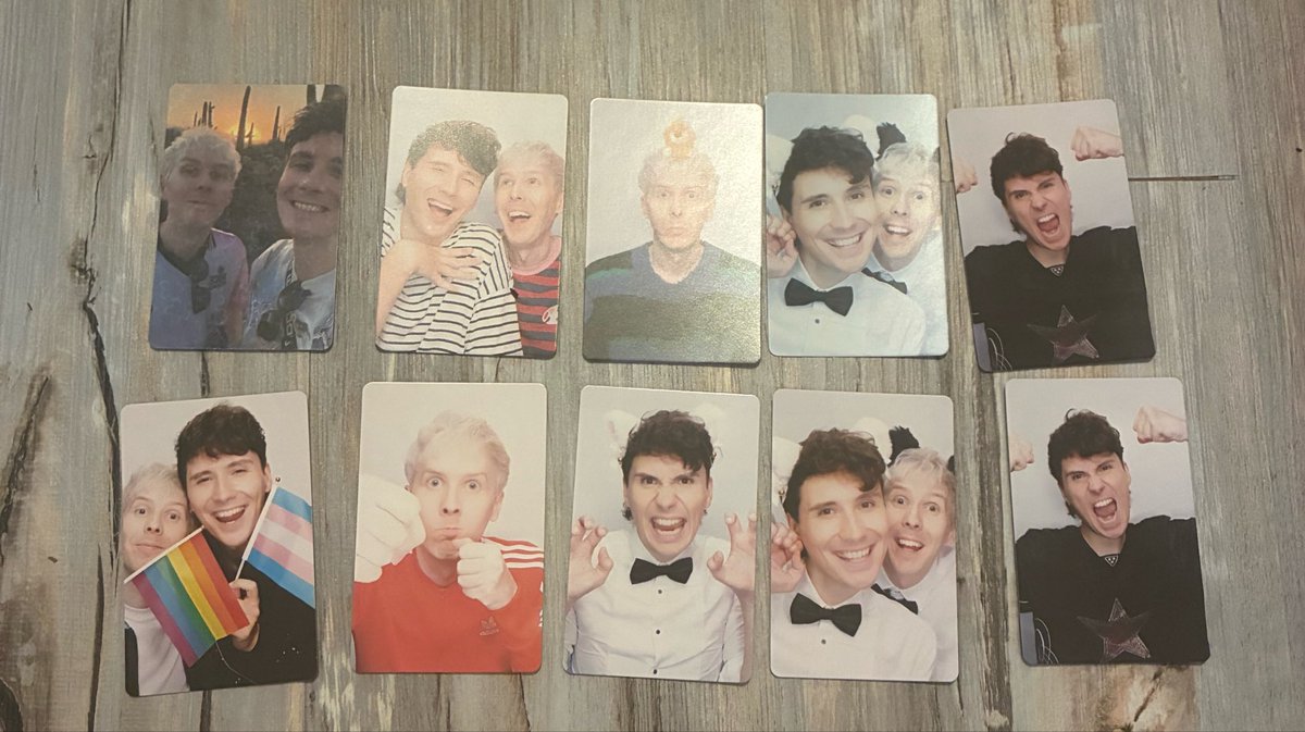 1D_daylight13's tweet photo. My dnp photcards pulls https://t.co/AKYniUdy5r