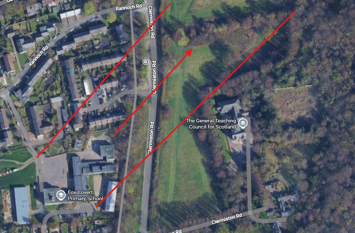 Edinburgh Lone Litter Picker tweet media