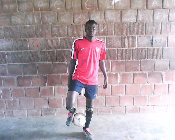rayufoot's tweet photo. @eludayo_1 Let's enjoy the moment with them https://t.co/15fKhVozip