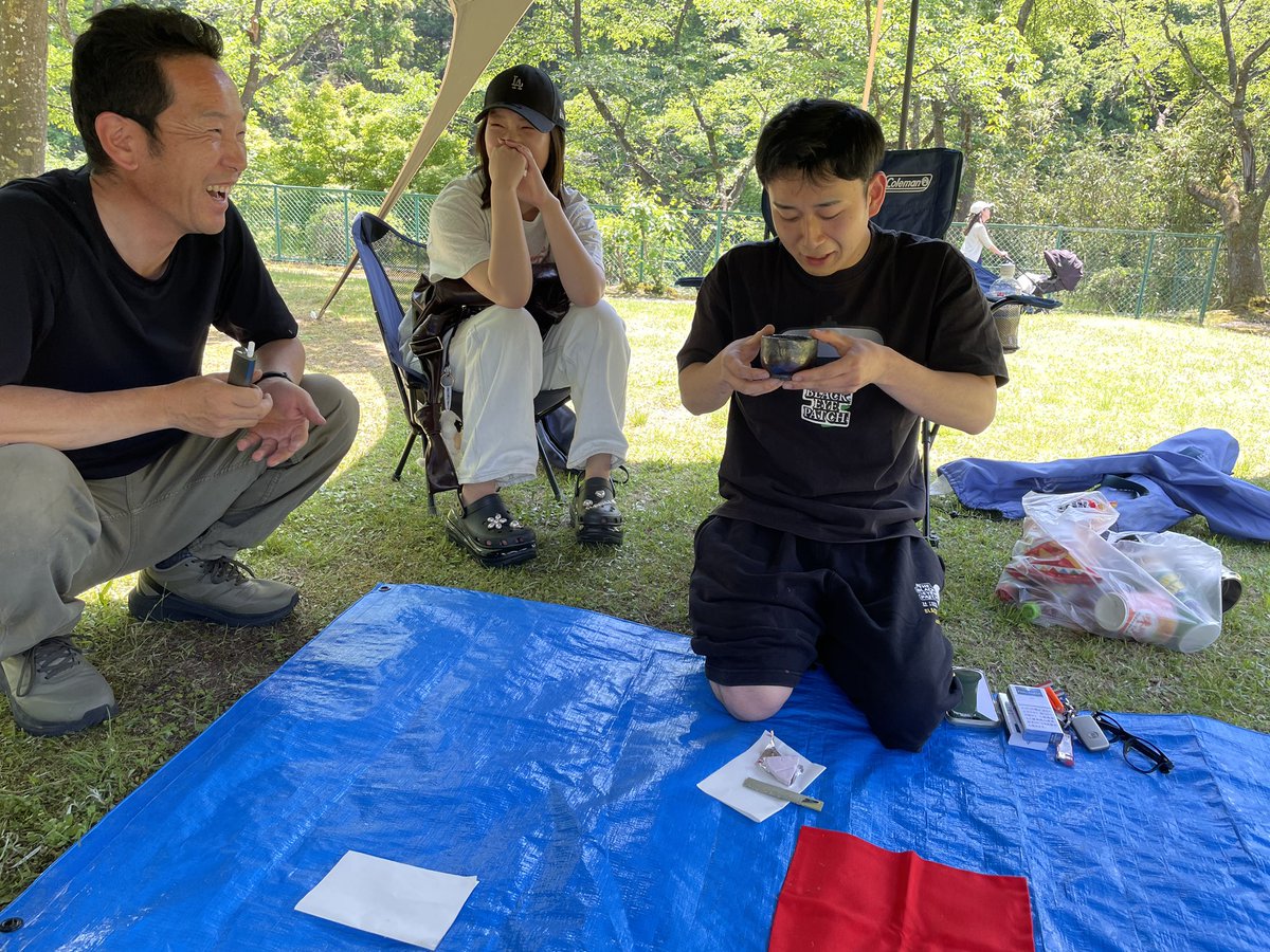 epique7's tweet photo. https://t.co/sWCEQ1aBXr
#キャンプ #おはようございます #テント泊 #焚き火 #イイ季節 #カッティングボード #キウイ #野点 #抹茶 #安居緑地広場 https://t.co/1QXwXqxAGE