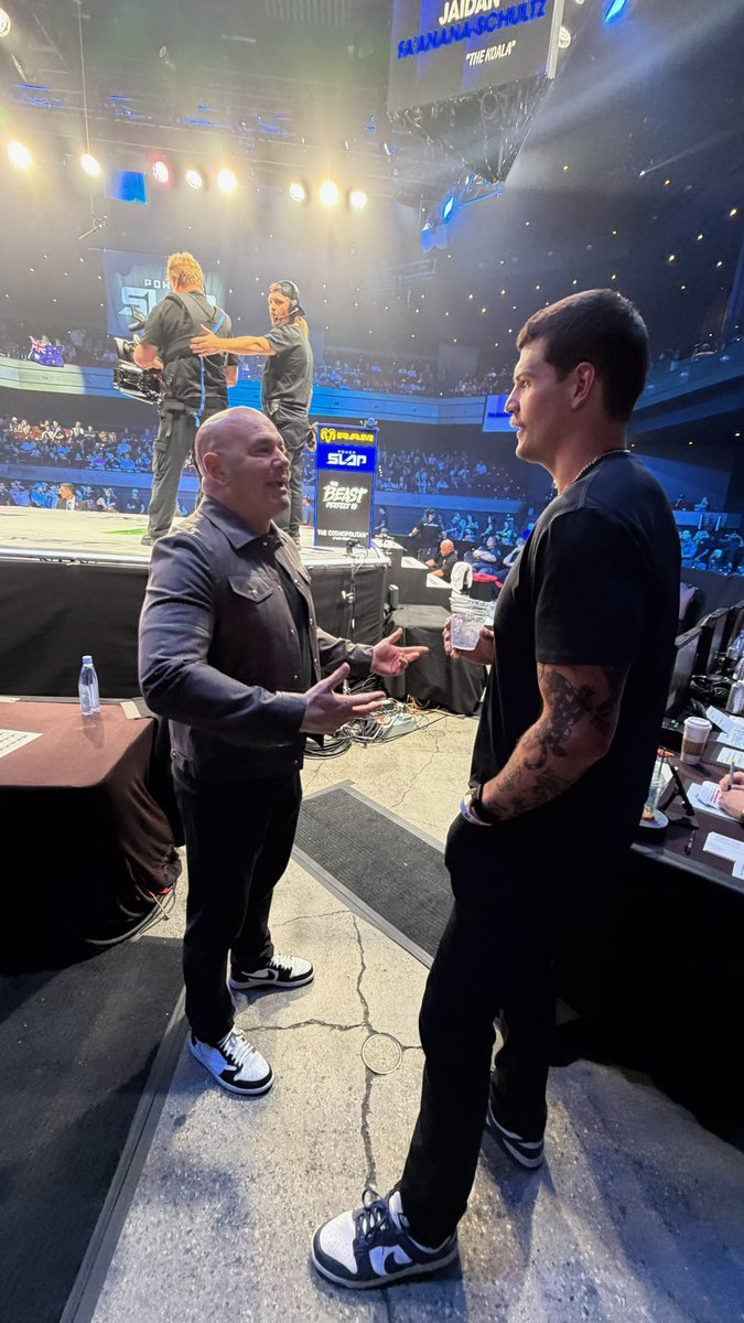 Taylor Lewan tweet media