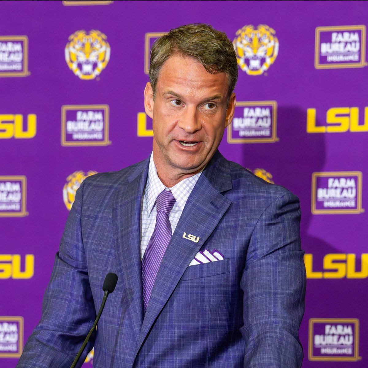 Jayxce's tweet photo. 2 Most Hated Coaches in College Sports🐯 https://t.co/LPDxvQvssG