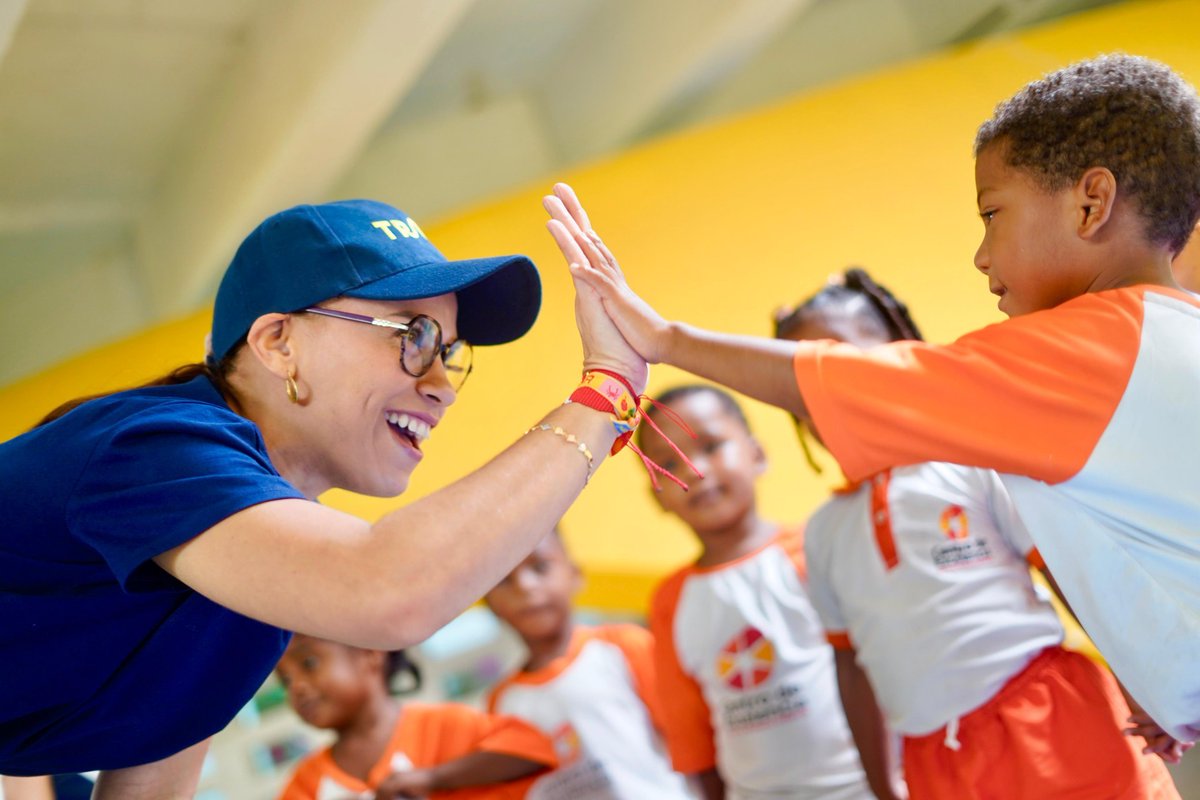 colectivotraso's tweet photo. Seguimos caminando junto a este sueño colectivo que transforma vidas desde la primera infancia. 👧🏽👦🏽 https://t.co/4UaQKLln1C