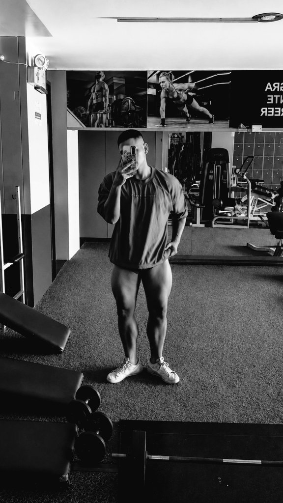 Mr. Brando 🔥 tweet media