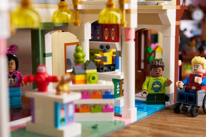 ericthomaschu's tweet photo. First time seeing a LEGO MiniFig in a wheelchair. That's cool.

And look! a teeny-tiny Wall-E https://t.co/Oi7T0T7x1T