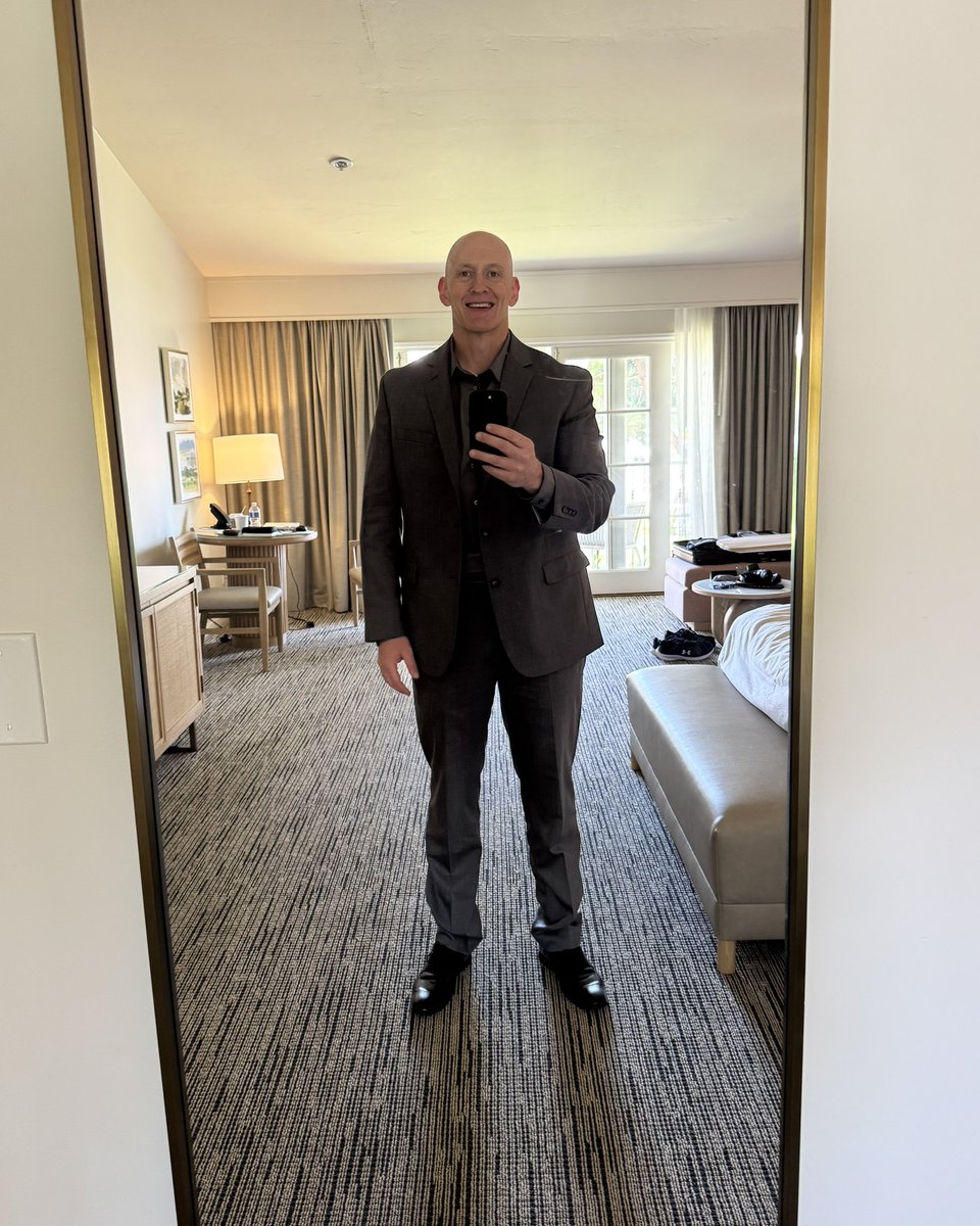 Greg G tweet media