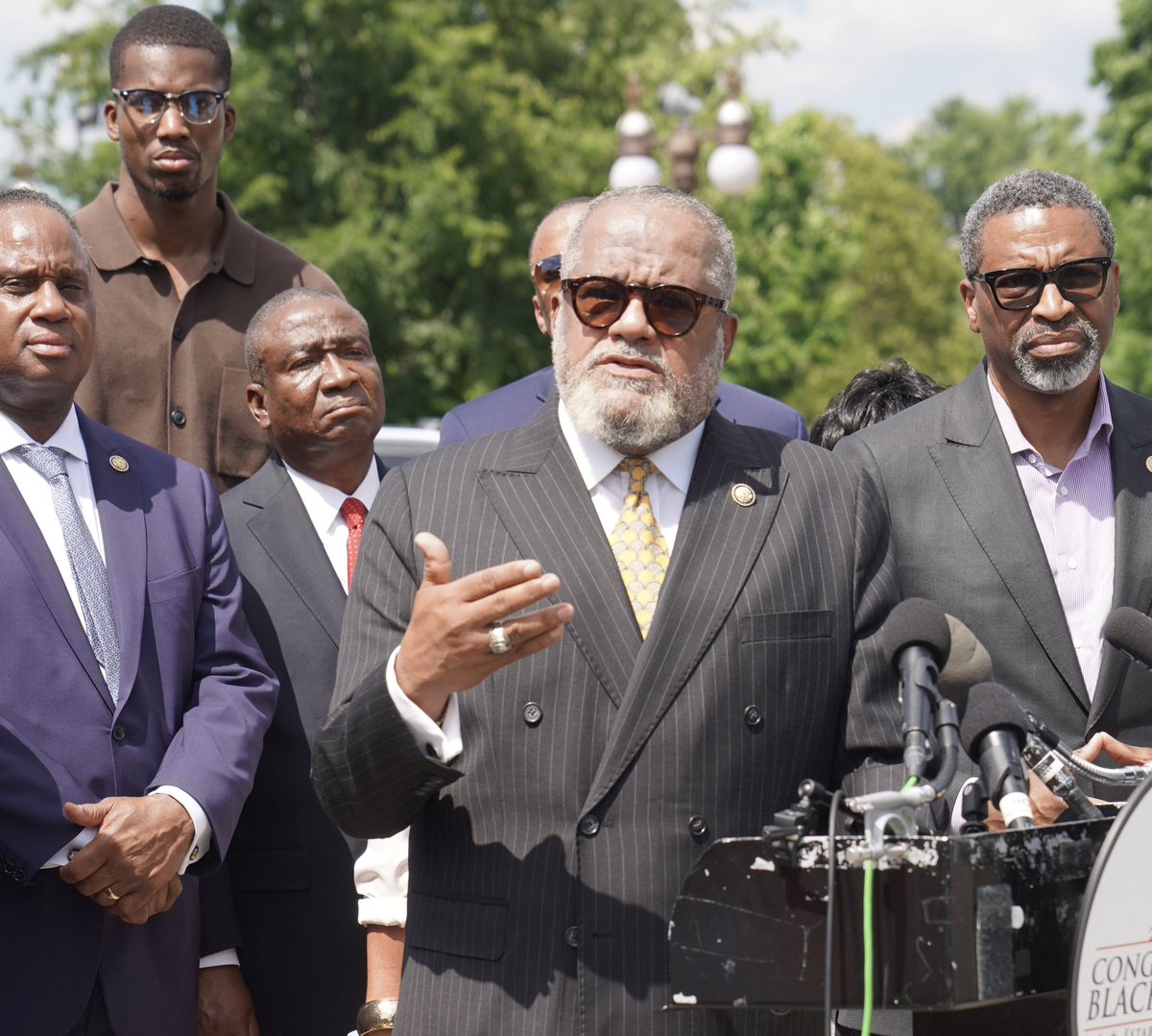 Congressman Troy A. Carter tweet media