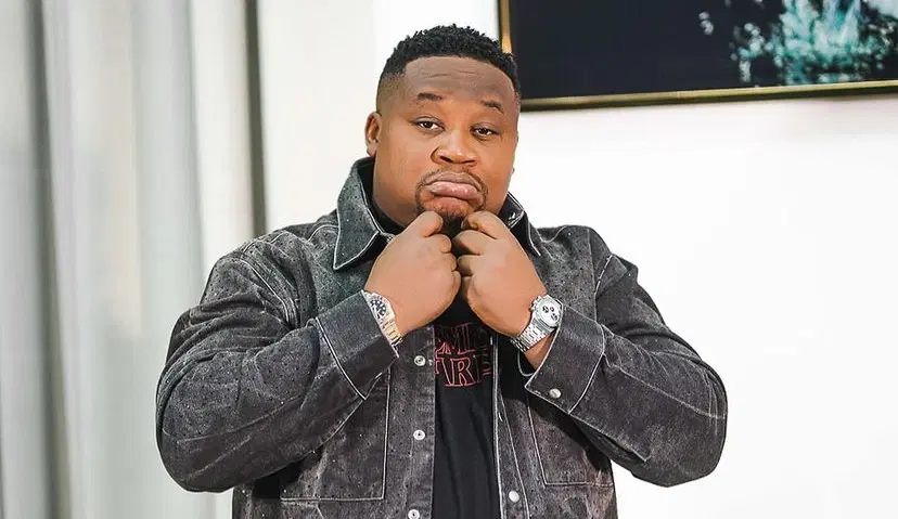 YabaLeftOnline tweet media