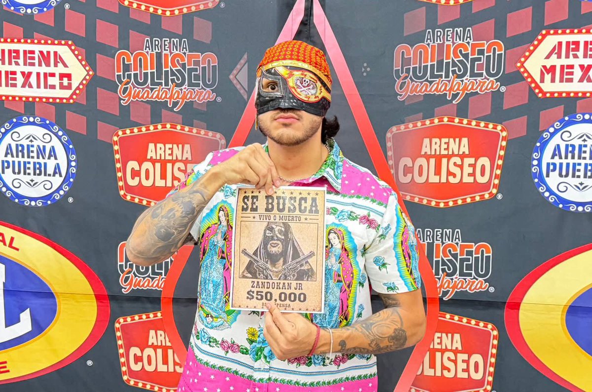 LaTijeraLucha's tweet photo. #ZandokanJr: Se encuentra feliz y contento, contando los días para su regreso a la #ArenaMexico,volver a luchar que le encantaría luchar contra las facciones extranjeras de #AEW, #MLW o #NJPW.
Promete dar todo para llevarse la #CopaJrVIP del #CMLL 🔥
#latijeraluchalibre https://t.co/3MpcQI1GWi